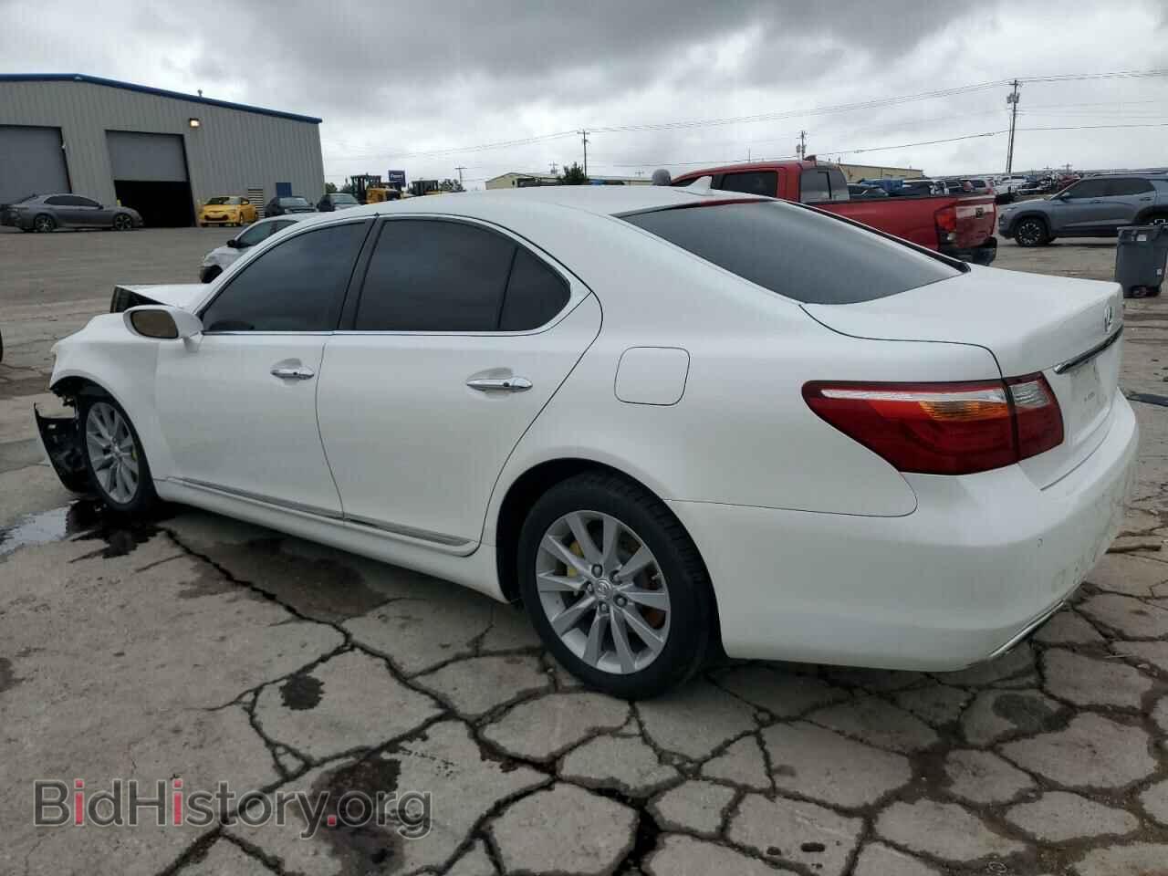 2012 LEXUS LS460 - VIN: JTHCL5EFXC5013357 - Фото 2