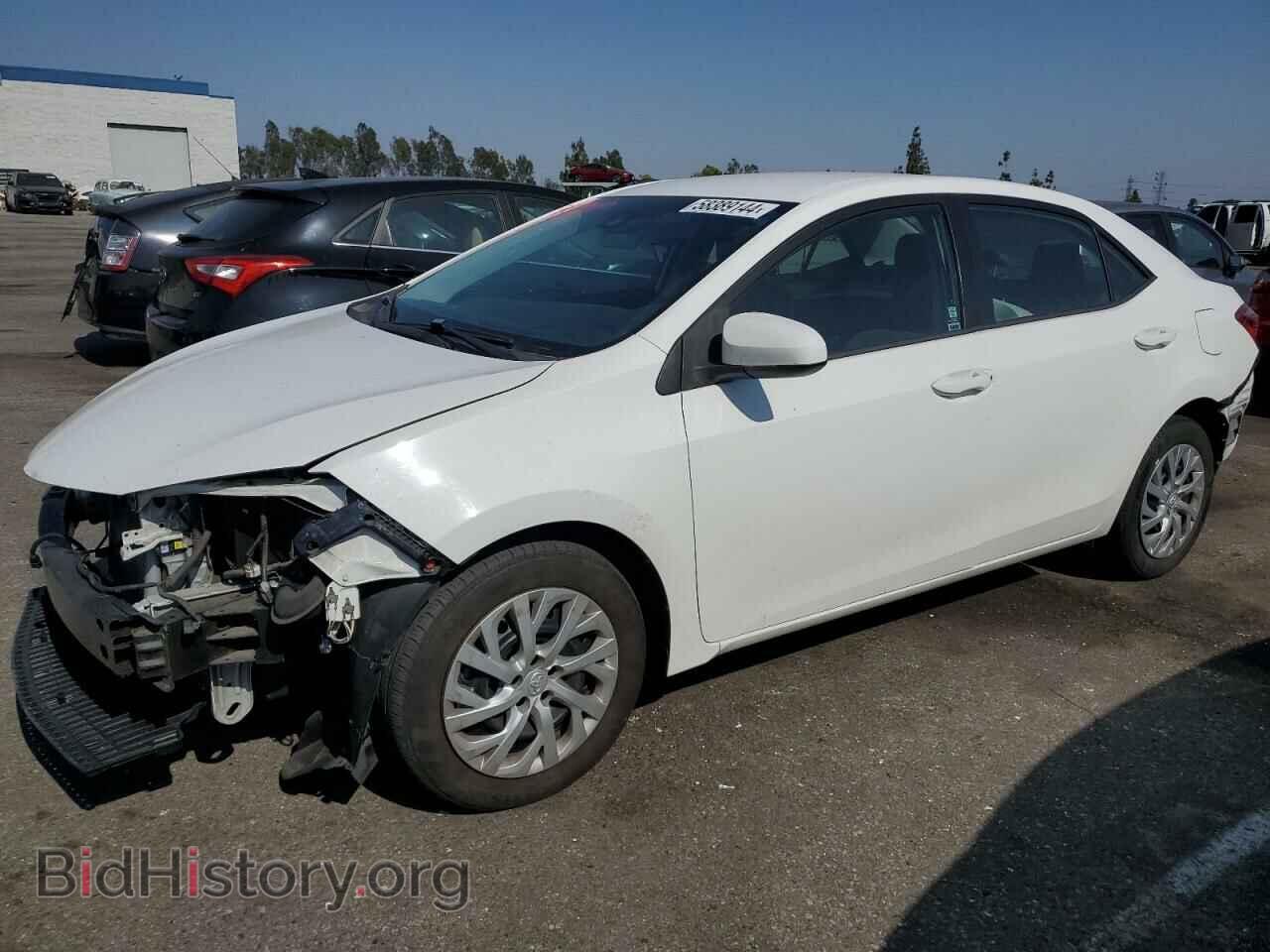 Фотография 5YFBURHEXHP698457 - TOYOTA COROLLA 2017