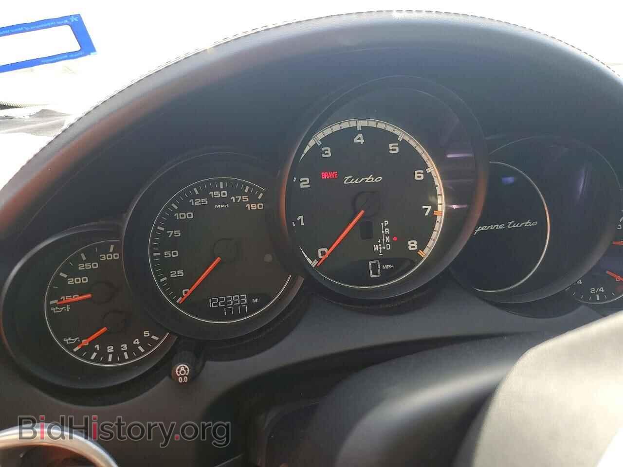 2017 PORSCHE CAYENNE - VIN: WP1AC2A27HLA92126 - Photo 9