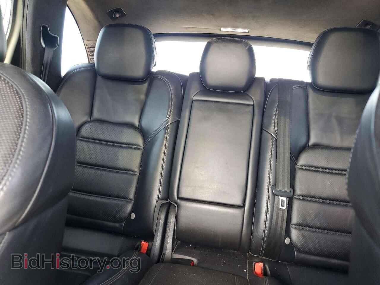 2017 PORSCHE CAYENNE - VIN: WP1AC2A27HLA92126 - Photo 10