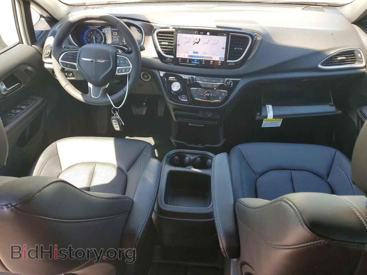 2026 CHRYSLER PACIFICA - VIN: 2C4RC1BG6TR268849 - Photo 8