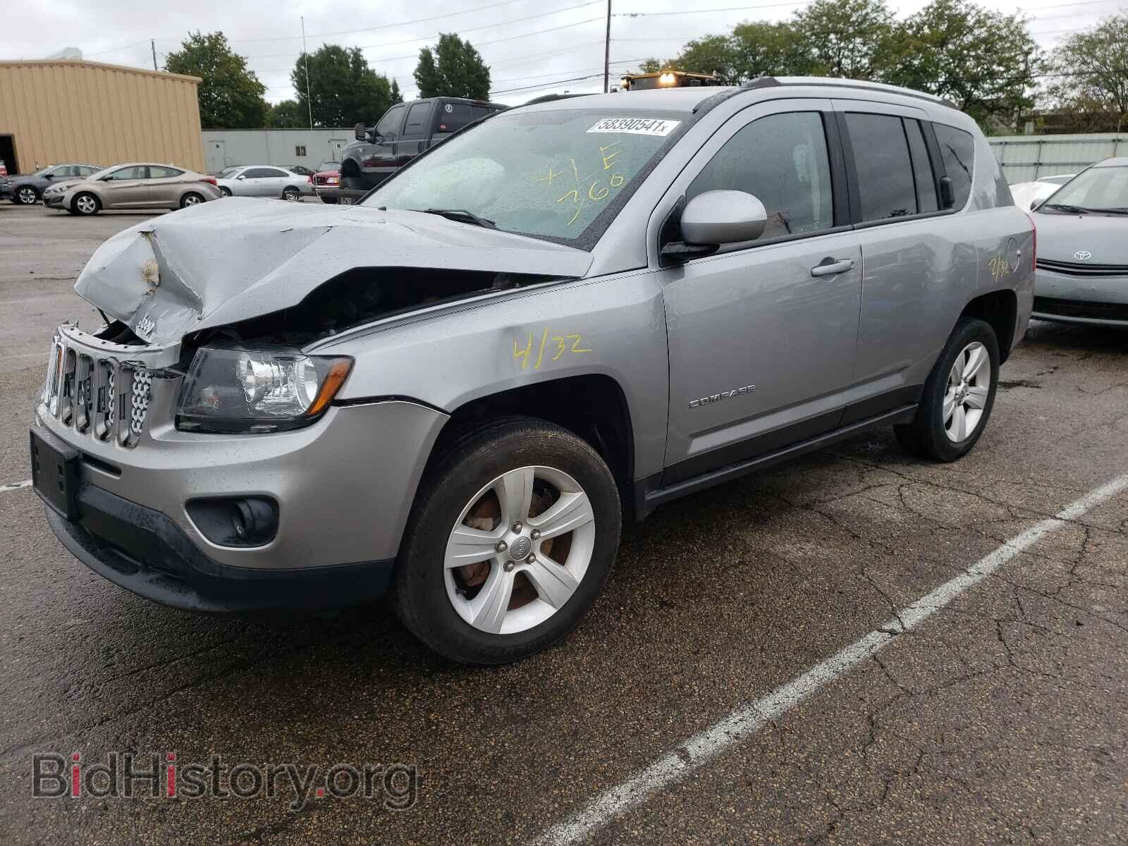2014 JEEP COMPASS - VIN: 1C4NJDEBXED828965 - Photo 2