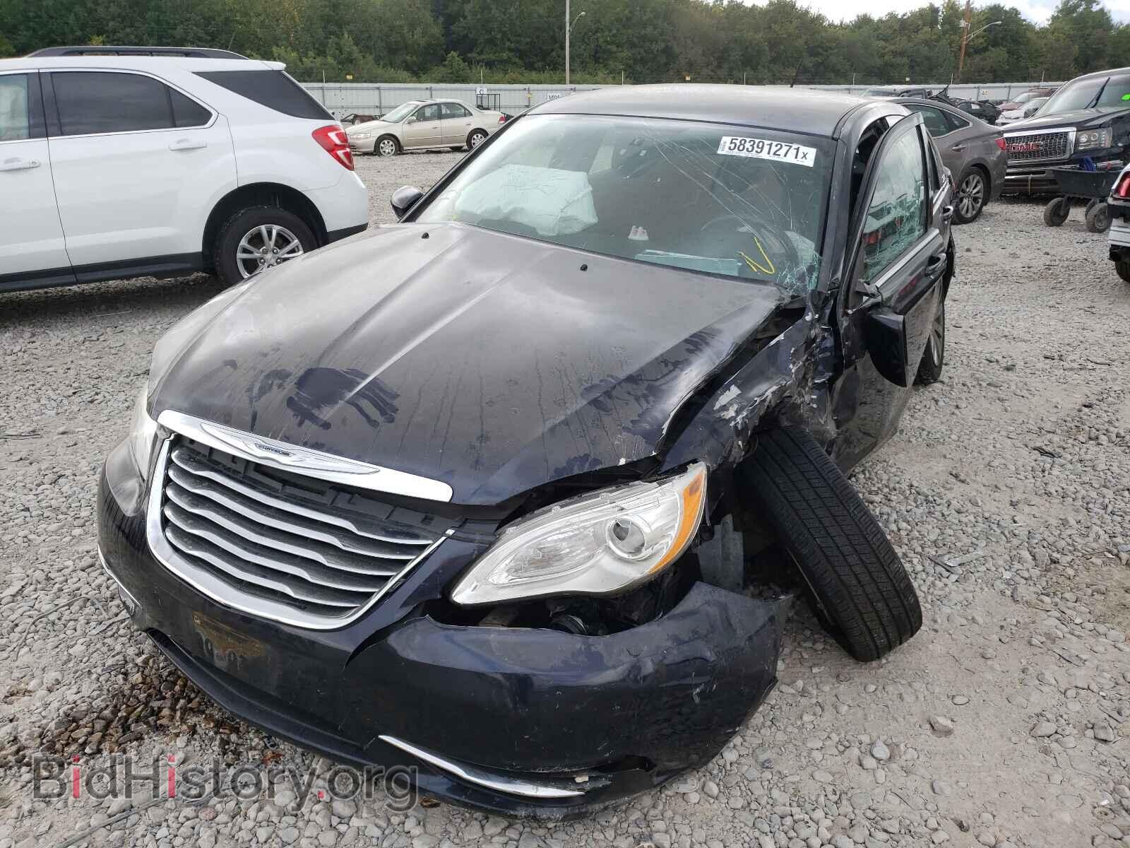 2012 CHRYSLER 200 - VIN: 1C3CCBBB8CN205981 - Фото 2