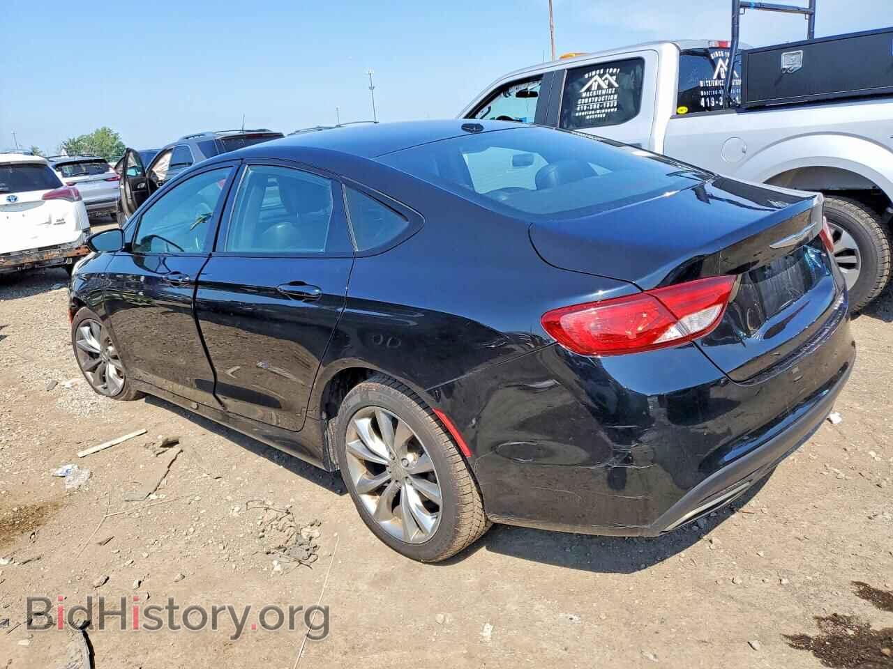 2015 CHRYSLER 200 - VIN: 1C3CCCBBXFN620634 - Photo 2