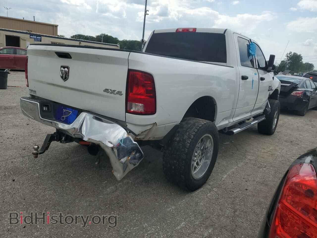 2018 RAM All Models - VIN: 3C6UR5CL7JG336694 - Фото 3
