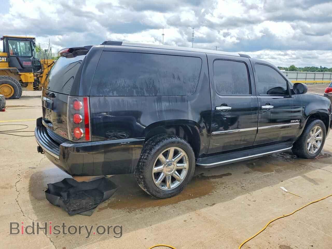 2011 GMC YUKON - VIN: 1GKS2MEF6BR200245 - Photo 3