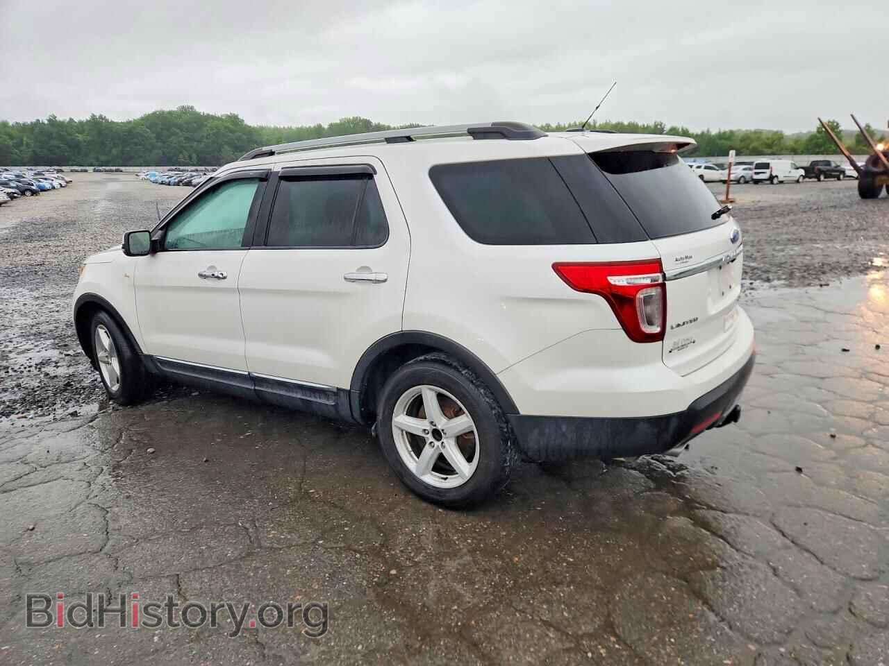 2011 FORD EXPLORER - VIN: 1FMHK7F82BGA49936 - Photo 2