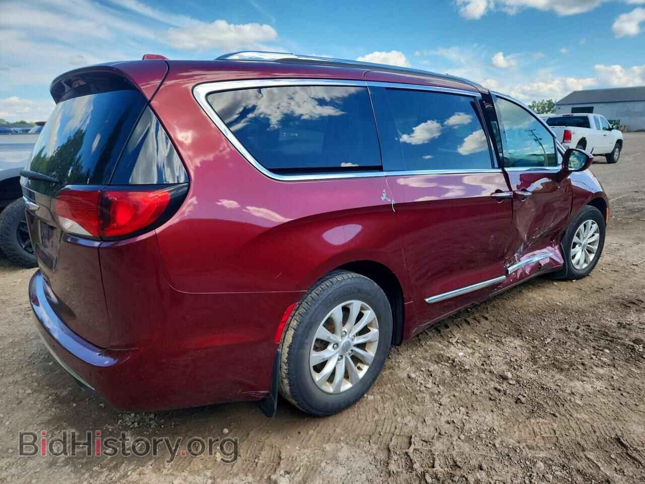 2018 CHRYSLER PACIFICA - VIN: 2C4RC1BG7JR233556 - Фото 3