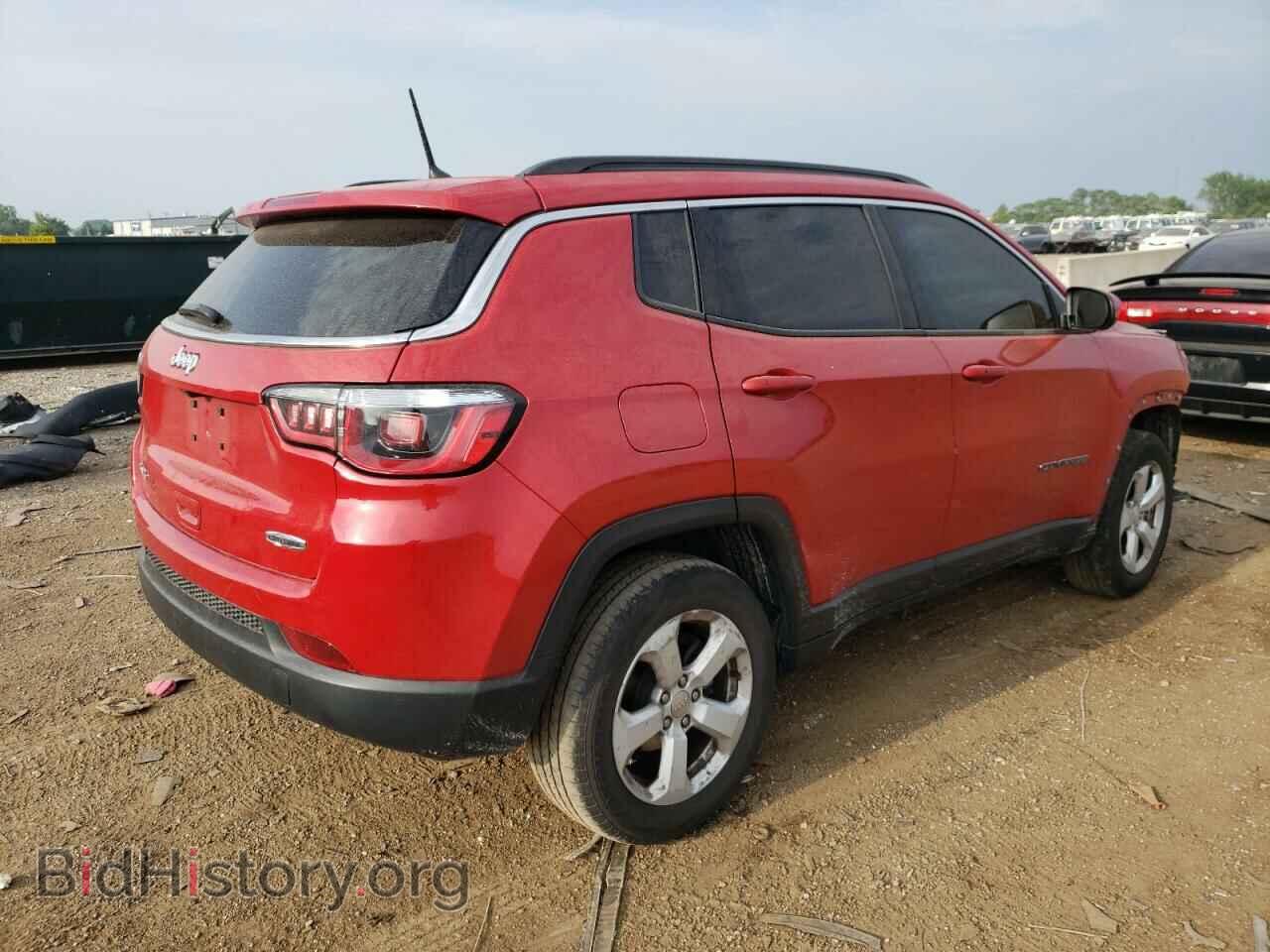 2018 JEEP COMPASS - VIN: 3C4NJDBB0JT190847 - Фото 3