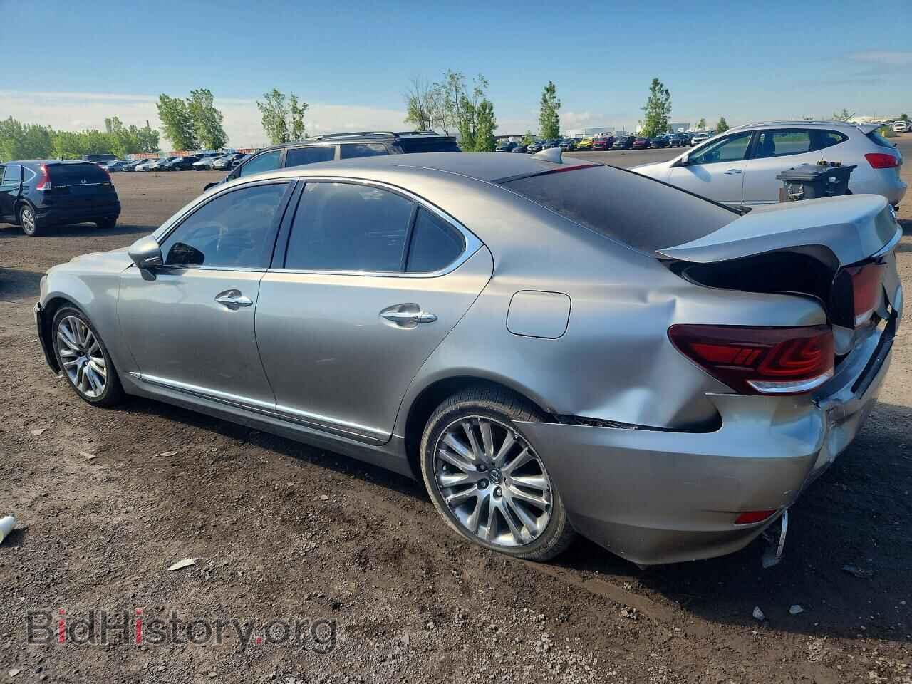 2015 LEXUS LS460 - VIN: JTHCL1EF5F5023338 - Photo 2
