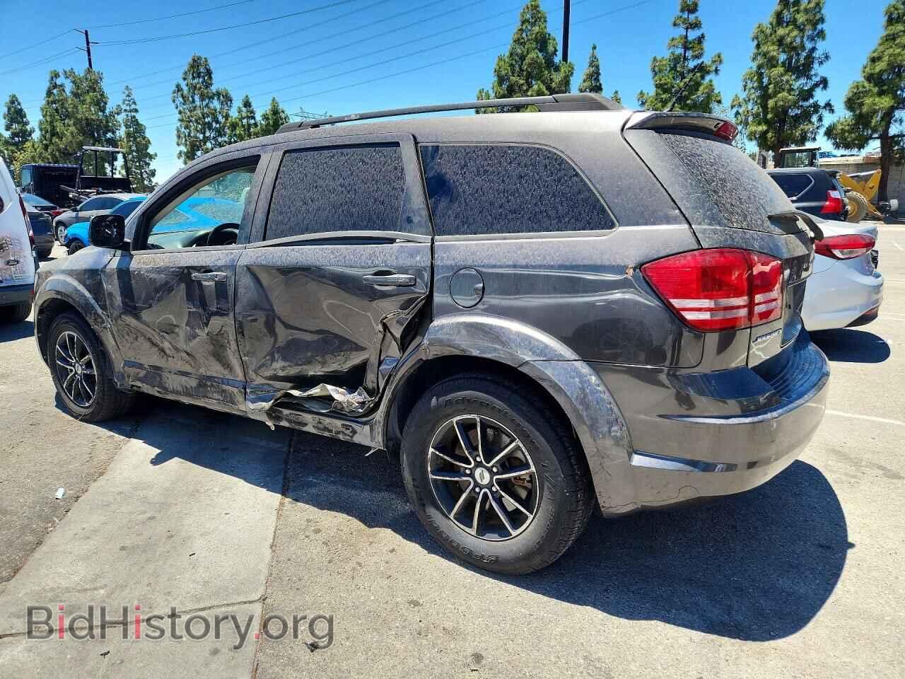 2018 DODGE JOURNEY - VIN: 3C4PDCAB2JT383805 - Photo 2