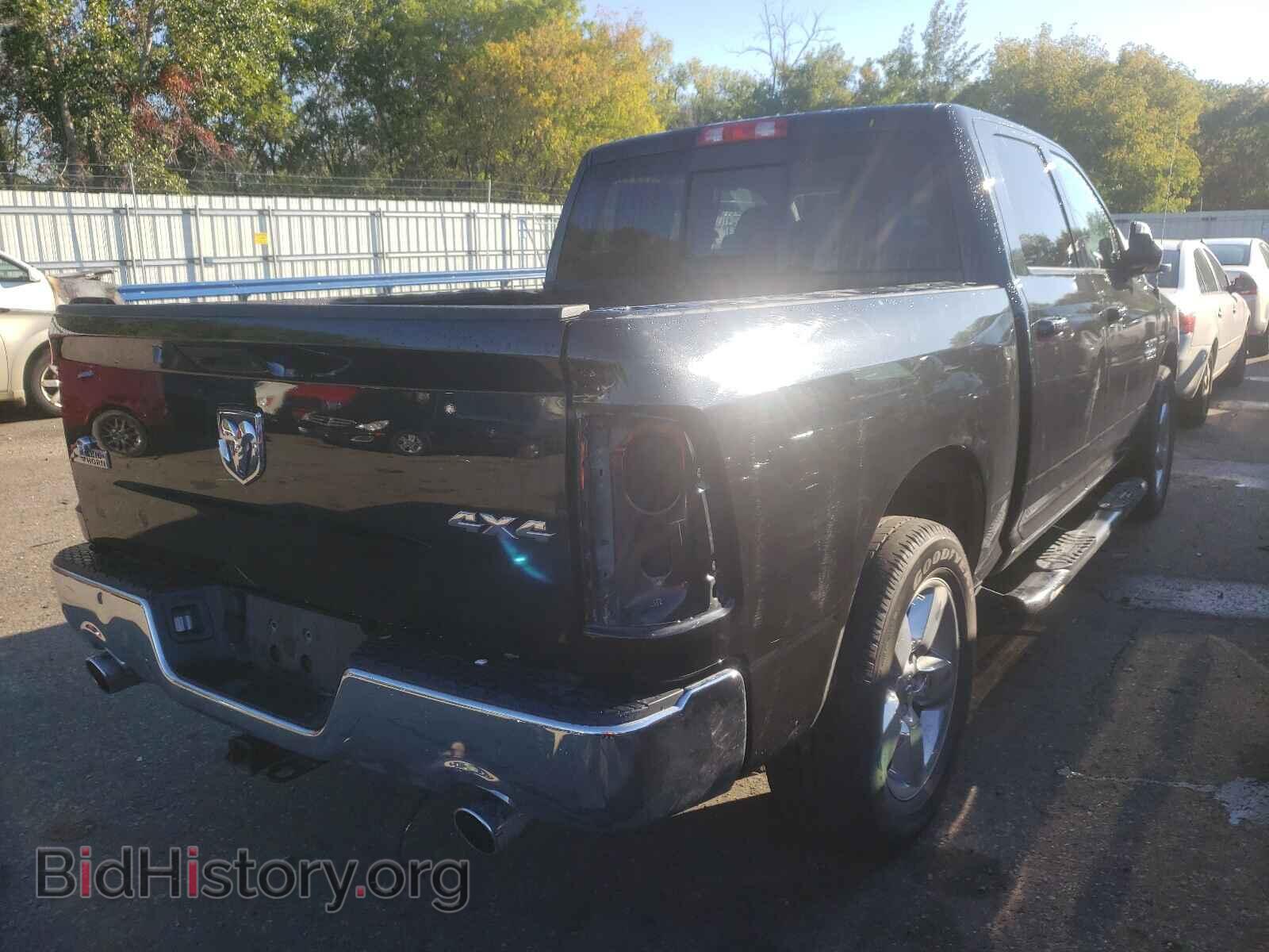 2015 RAM 1500 - VIN: 3C6RR7LT0FG711608 - Фото 4