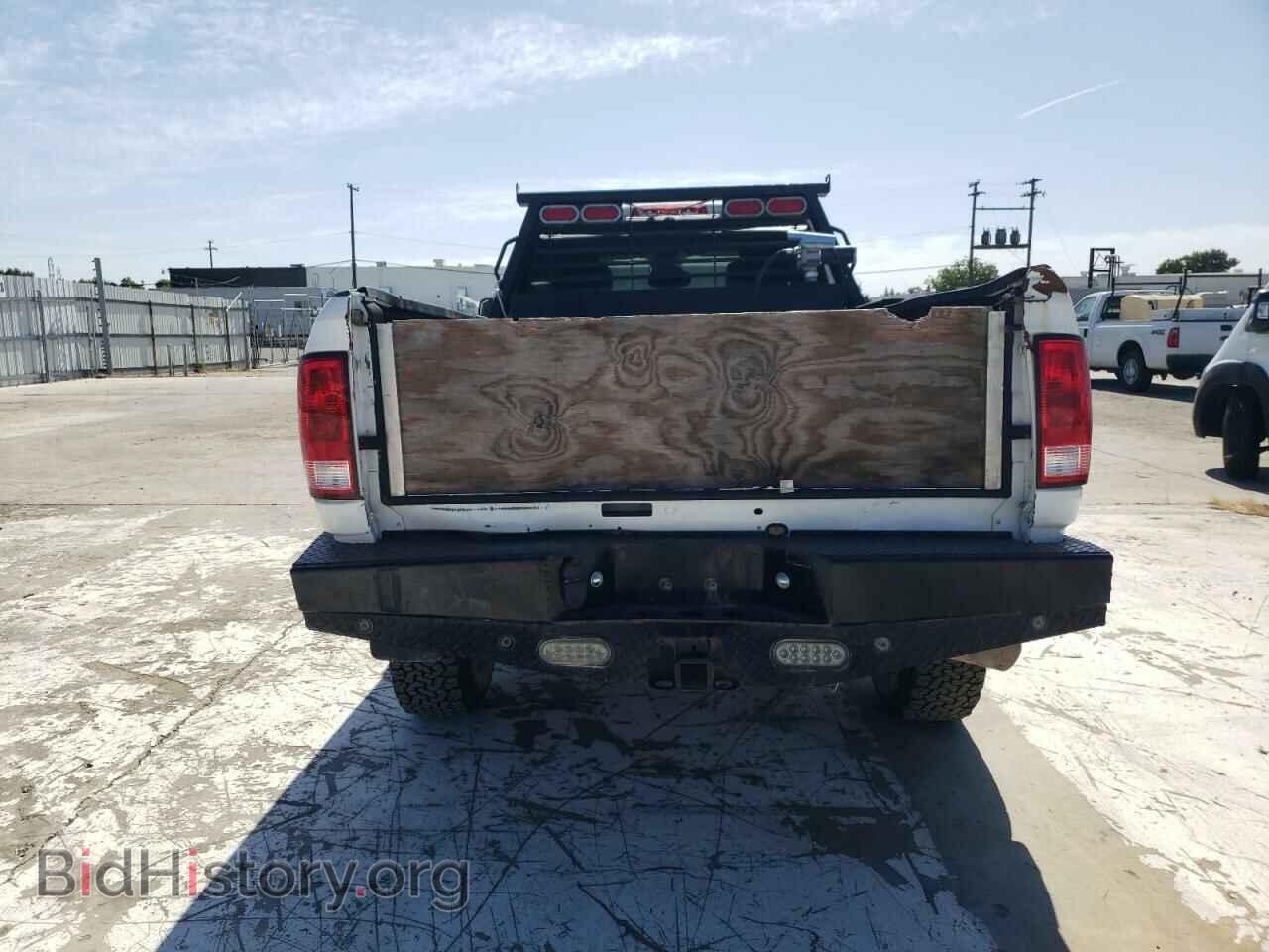 2018 RAM All Models - VIN: 3C6UR5HJ7JG189879 - Фото 6