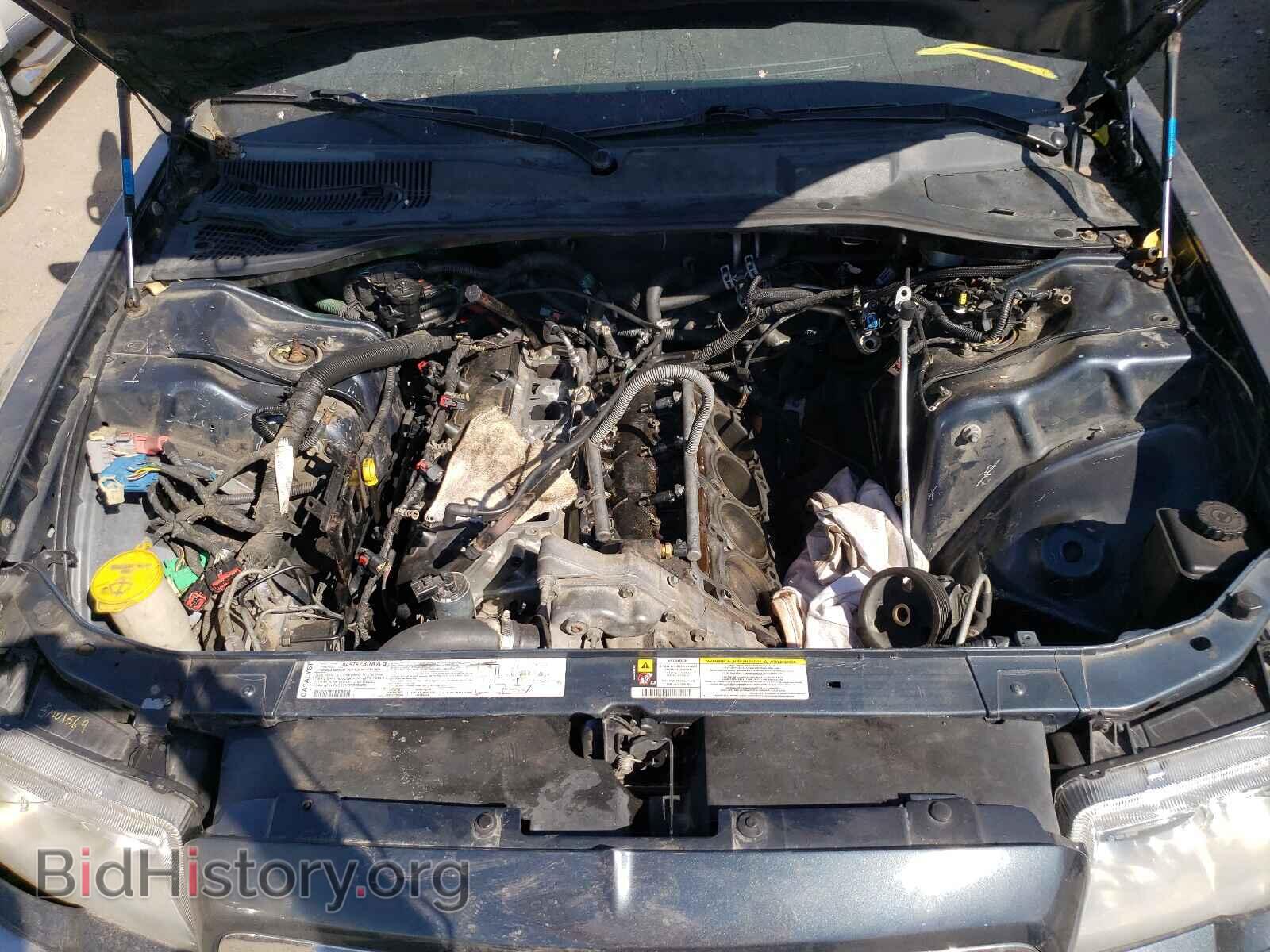 2007 CHRYSLER 300 - VIN: 2C3KK63H57H651769 - Фото 7