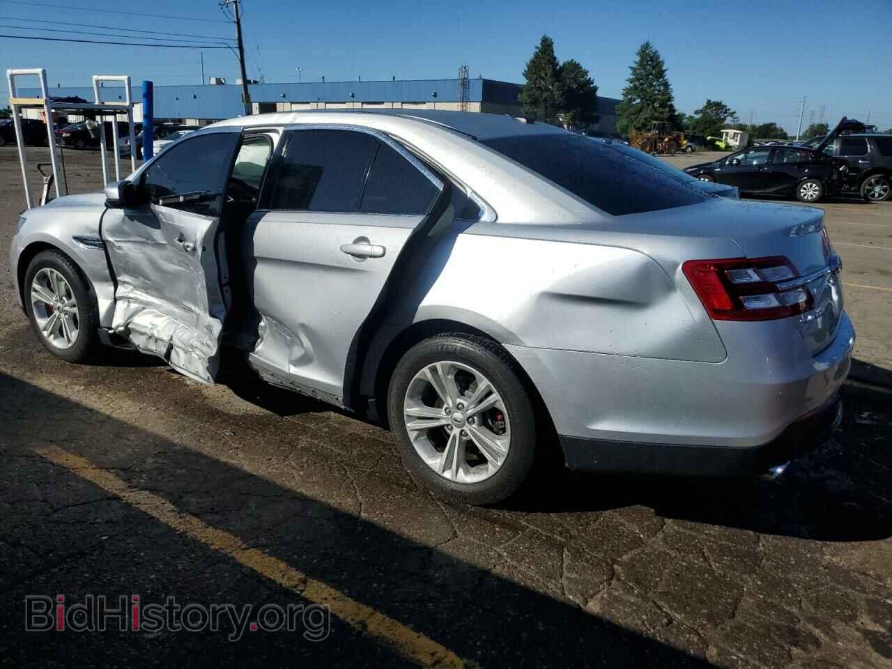 2017 FORD TAURUS - VIN: 1FAHP2H87HG132329 - Фото 2