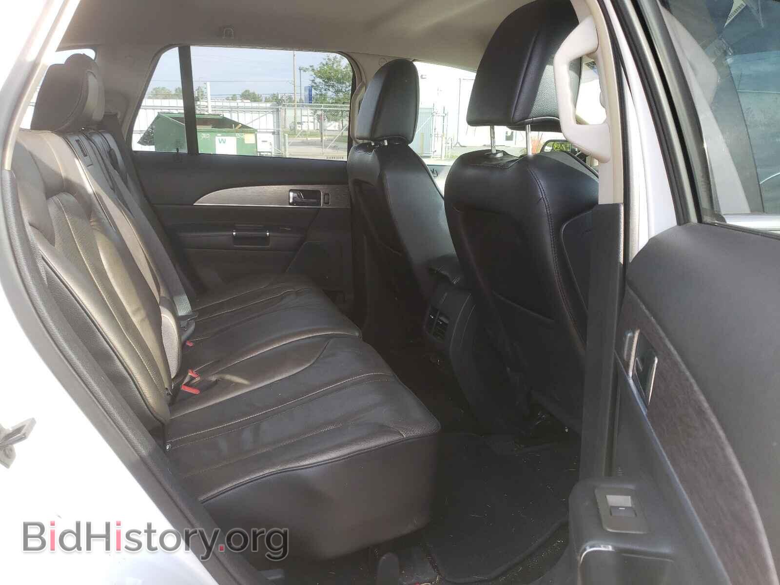 2011 LINCOLN MKX - VIN: 2LMDJ8JKXBBJ27059 - Фото 6