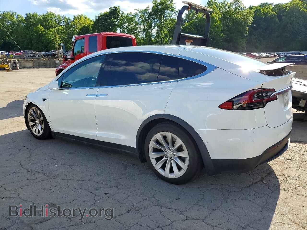2020 TESLA MODEL X - VIN: 5YJXCBE2XLF242537 - Photo 2