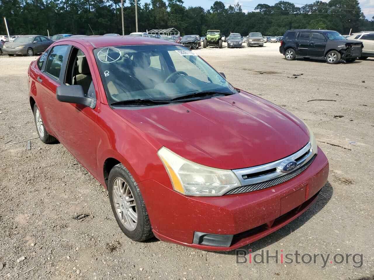 Photo 1FAHP3FN7AW212790 - FORD FOCUS 2010