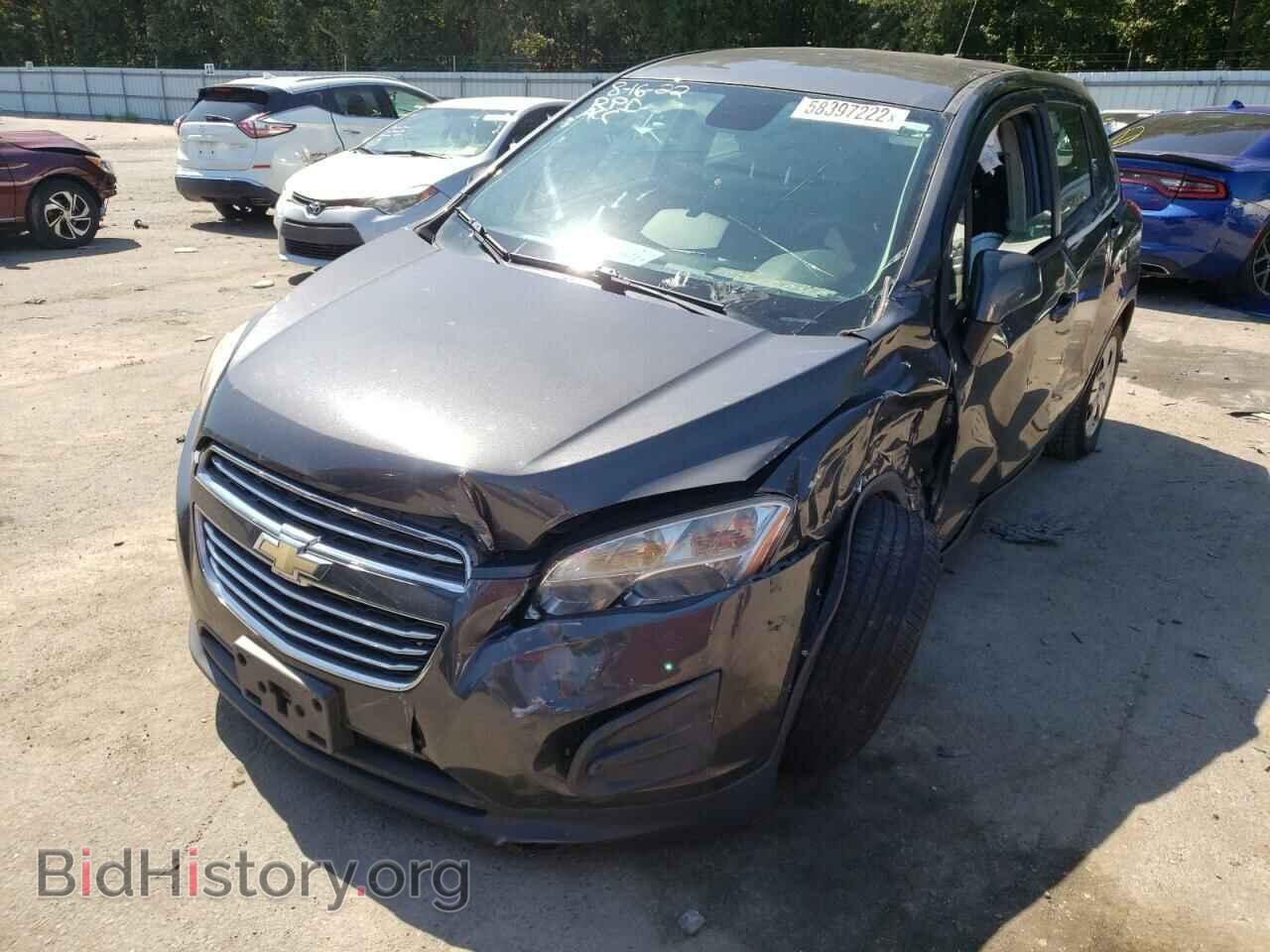 2016 CHEVROLET TRAX - VIN: 3GNCJKSB2GL261610 - Фото 2
