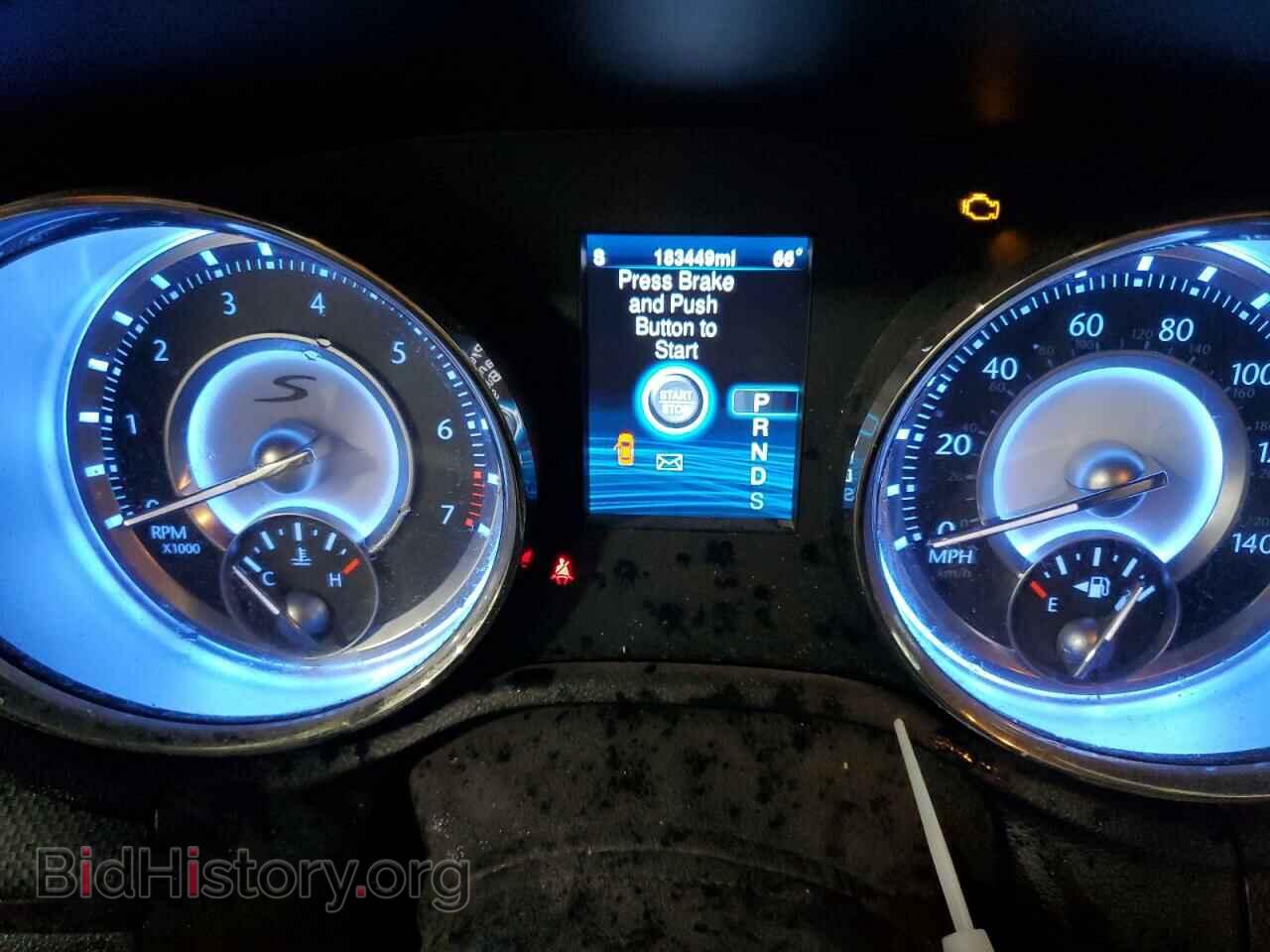 2014 CHRYSLER 300 - VIN: 2C3CCAGG8EH283770 - Фото 9