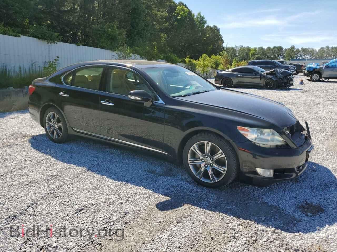 2011 LEXUS LS460 - VIN: JTHCL5EF0B5010384 - Photo 4