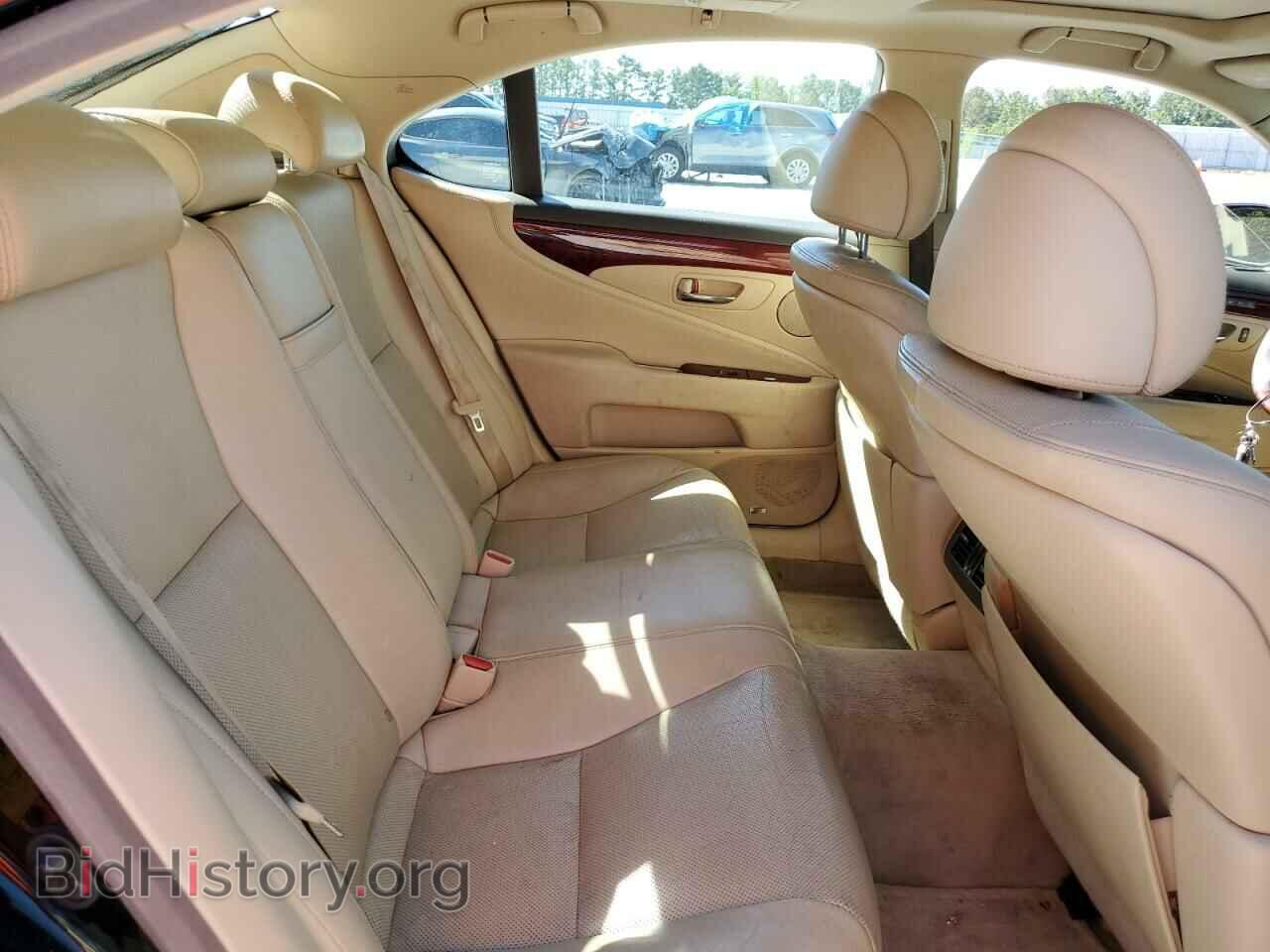 2011 LEXUS LS460 - VIN: JTHCL5EF0B5010384 - Photo 10