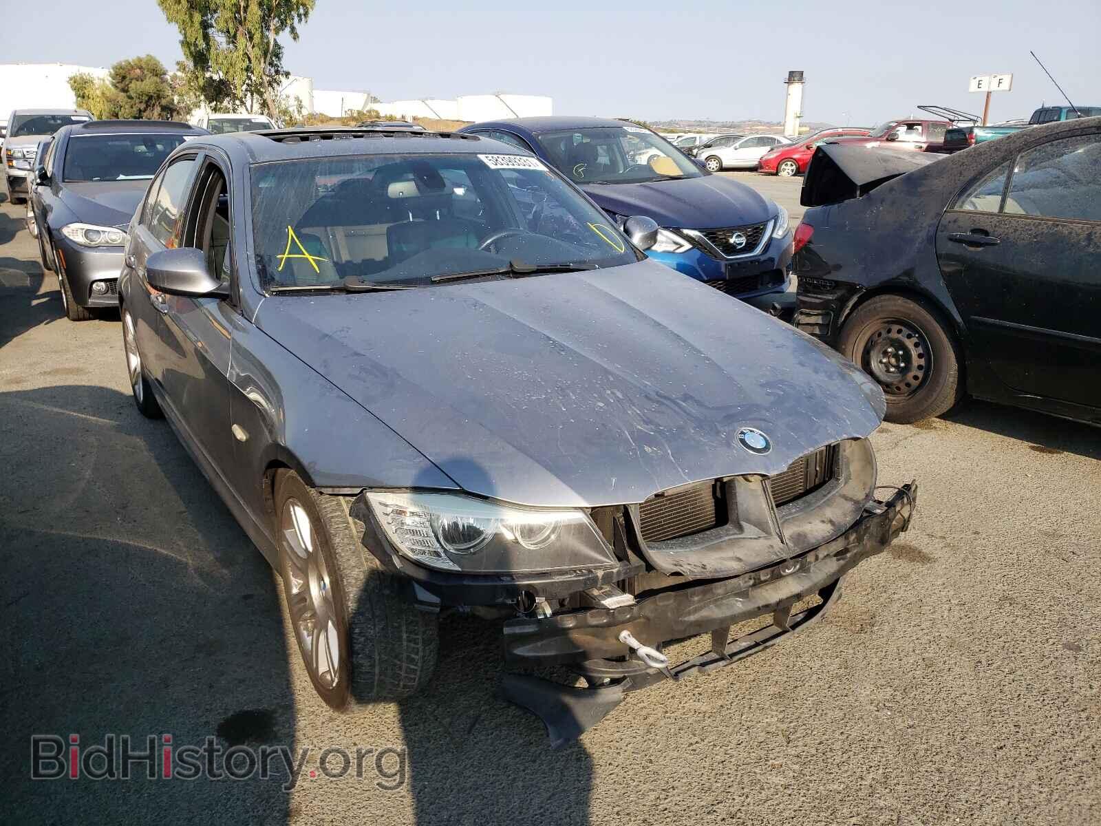Photo WBAPH57549NM33713 - BMW 3 SERIES 2009