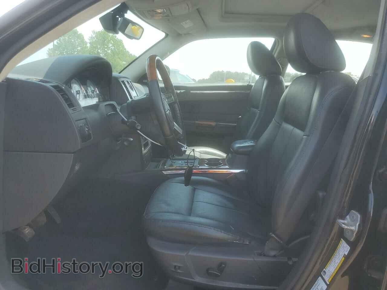 2010 CHRYSLER 300 - VIN: 2C3CK3CV3AH217611 - Фото 7