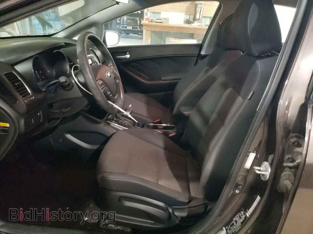 2017 KIA FORTE - VIN: 3KPFL4A75HE017335 - Фото 7