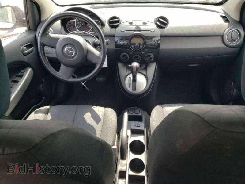 2014 Mazda 2 (VIN JM1DE1KY4E0186385) — фото 8 из 13