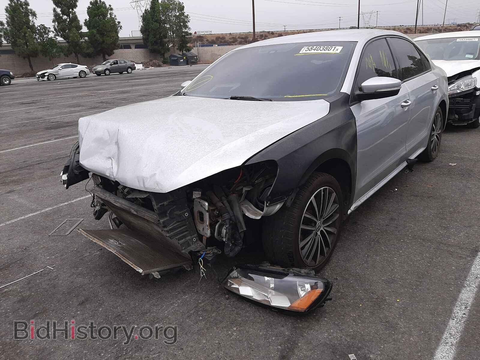2015 VOLKSWAGEN PASSAT - VIN: 1VWAT7A39FC008793 - Фото 2