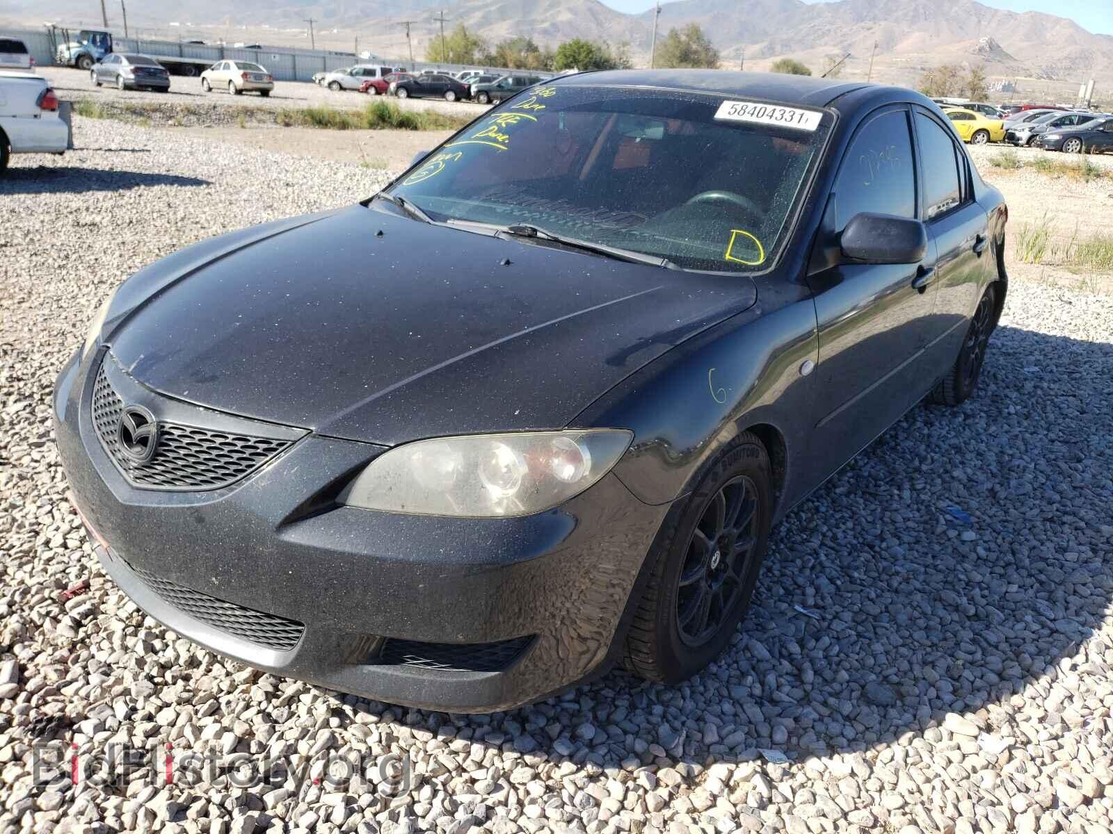 2006 MAZDA 3 - VIN: JM1BK12G561442794 - Фото 2