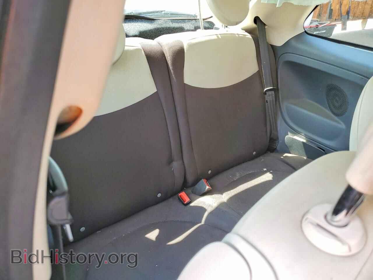 2015 FIAT 500 - VIN: 3C3CFFAR3FT741738 - Photo 10