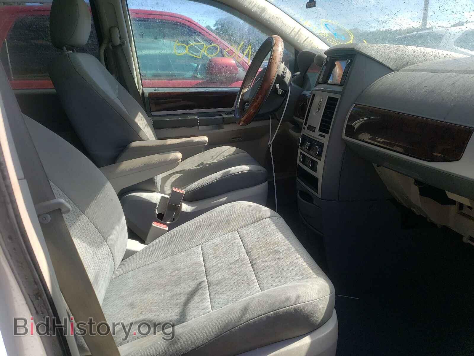 2009 CHRYSLER MINIVAN - VIN: 2A8HR54189R637593 - Фото 5
