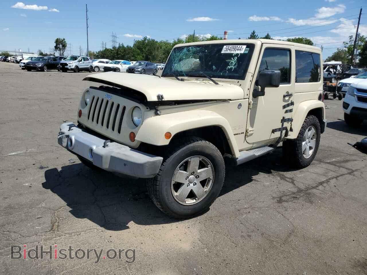 Photo 1J4AA5D19BL632637 - JEEP WRANGLER 2011