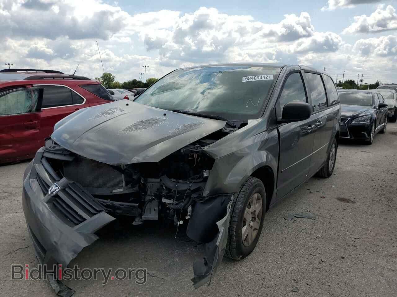 2010 DODGE CARAVAN - VIN: 2D4RN4DE4AR447141 - Photo 2