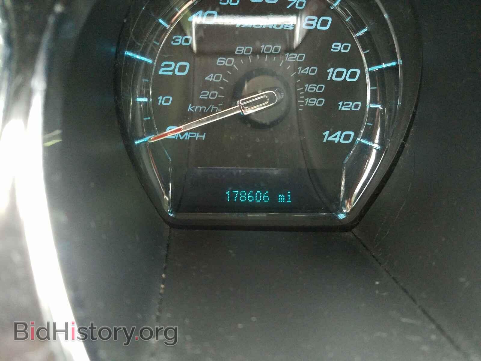 2010 FORD TAURUS - VIN: 1FAHP2FW0AG108364 - Photo 8