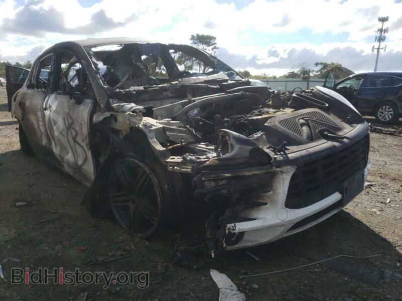 2018 Porsche MACAN Macan S (VIN WP1AB2A54JLB33959) — photo 1 of 10, Copart, damage: burn