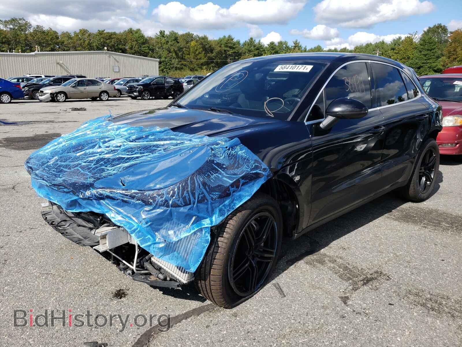 2018 PORSCHE MACAN - VIN: WP1AB2A55JLB34585 - Photo 2