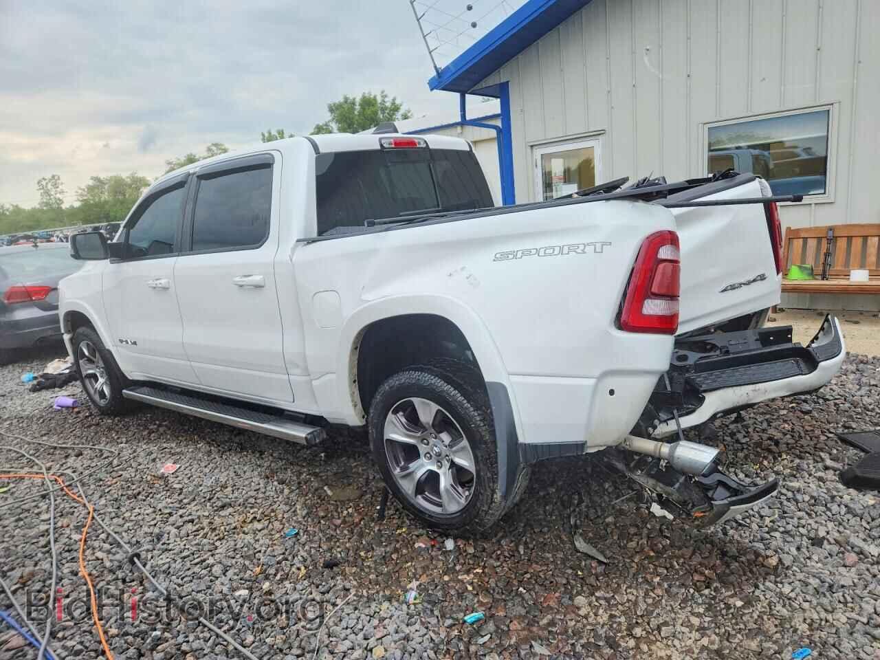 2021 RAM 1500 - VIN: 1C6SRFJT5MN521774 - Фото 2