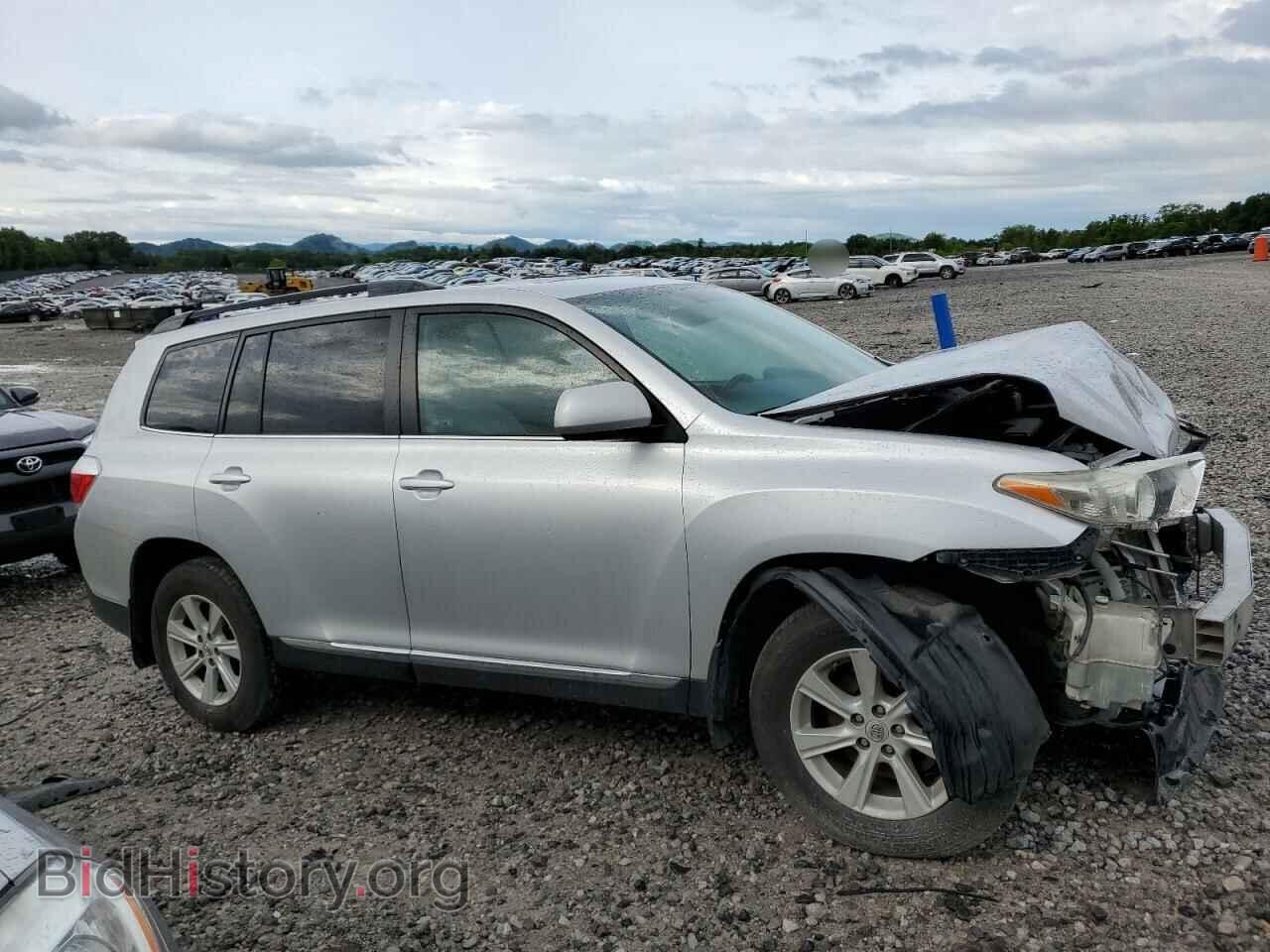 2012 TOYOTA HIGHLANDER - VIN: 5TDBK3EH0CS105657 - Фото 4