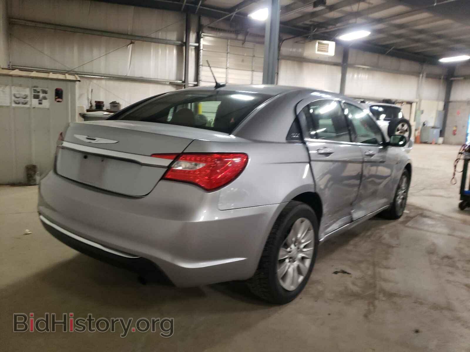 2014 CHRYSLER 200 - VIN: 1C3CCBAB7EN170533 - Photo 4