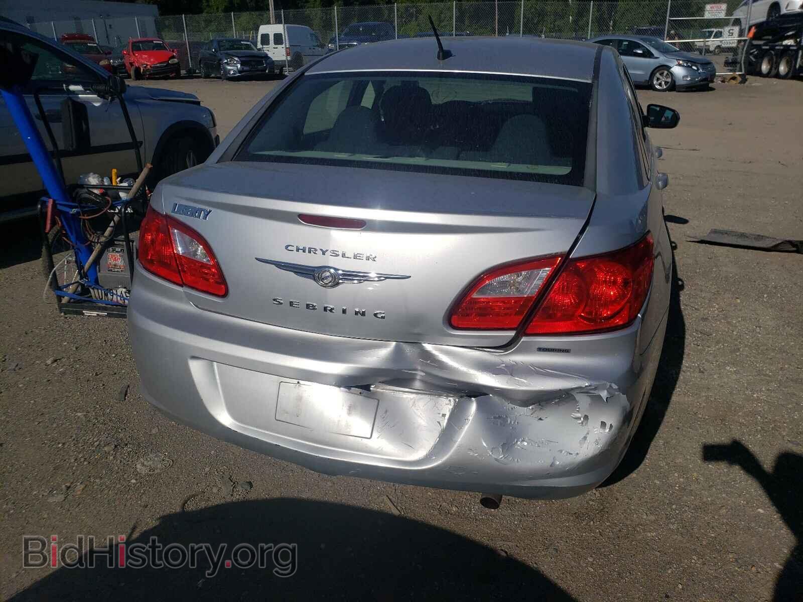 2010 CHRYSLER SEBRING - VIN: 1C3CC4FB0AN143463 - Фото 9