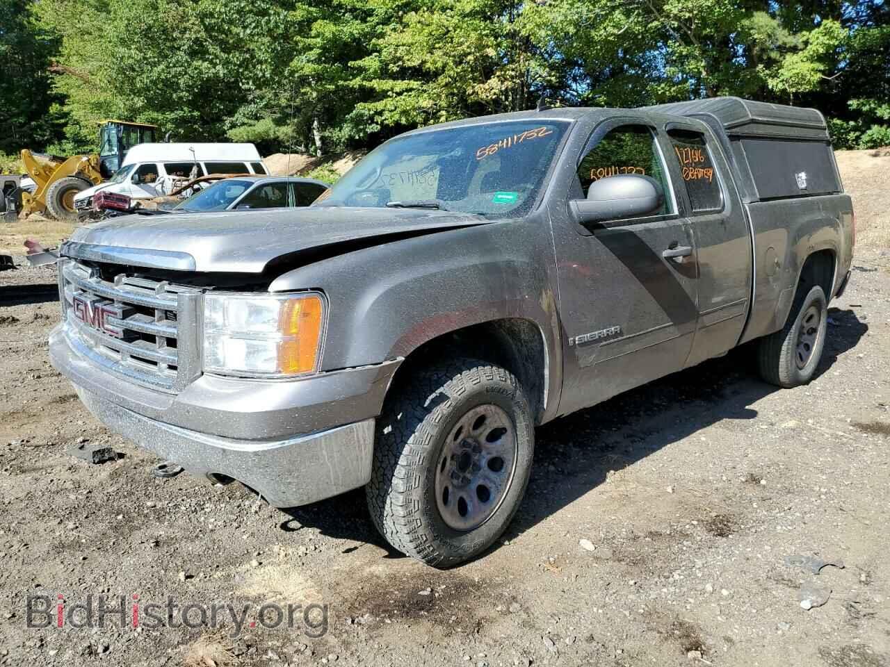 2007 GMC SIERRA - VIN: 2GTEC190X71500283 - Фото 2