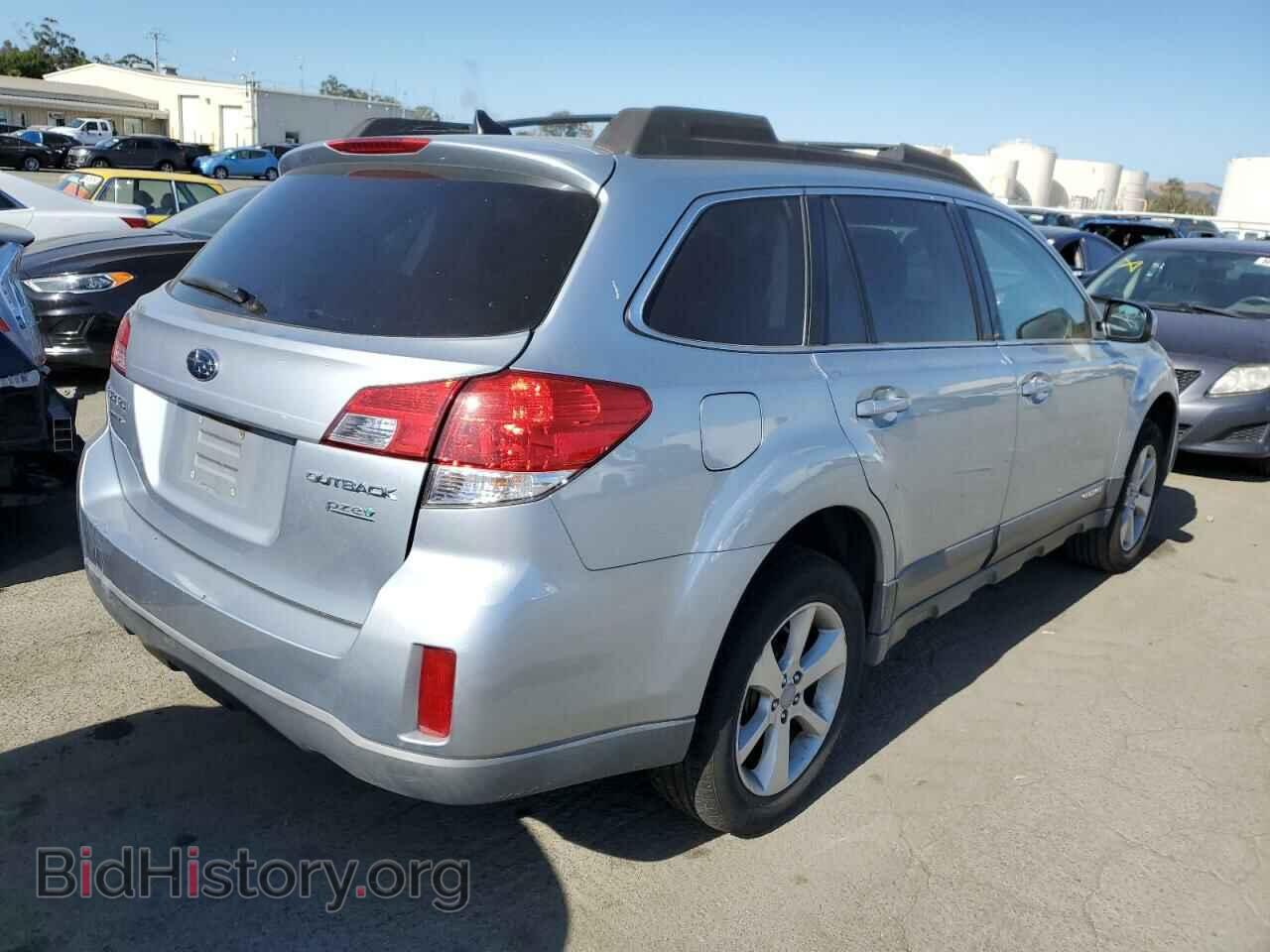 2014 SUBARU OUTBACK - VIN: 4S4BRBCC4E3326420 - Photo 3