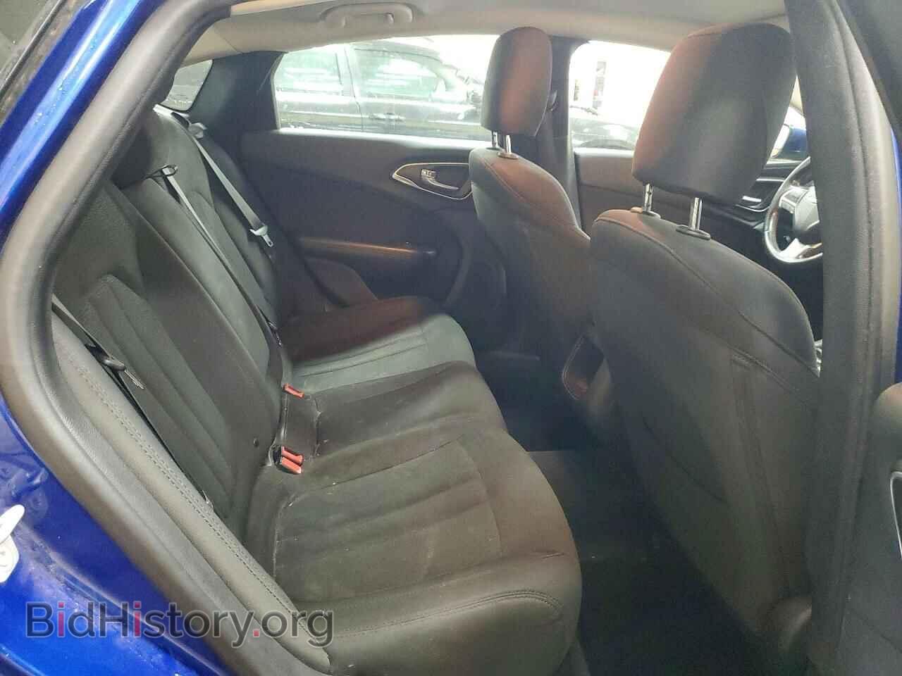 2016 CHRYSLER 200 - VIN: 1C3CCCAB5GN105902 - Photo 10