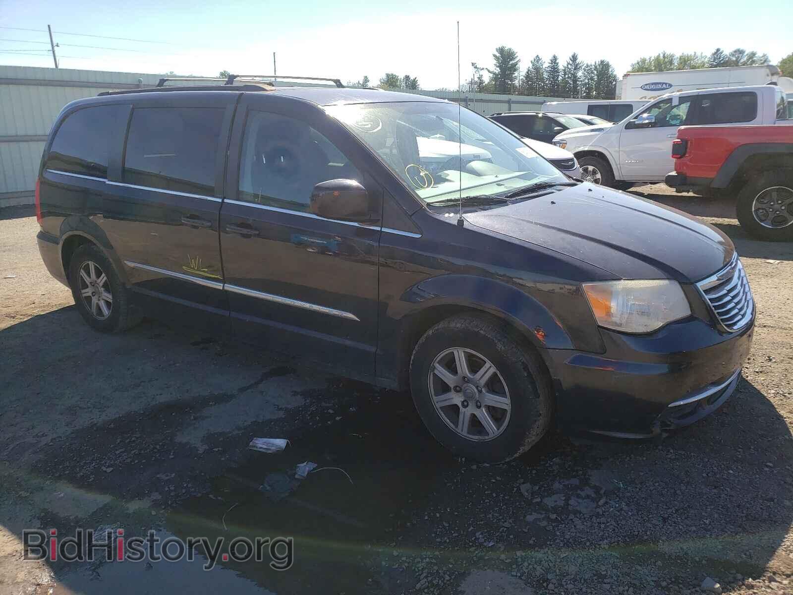 Photo 2A4RR5DG6BR618007 - CHRYSLER MINIVAN 2011