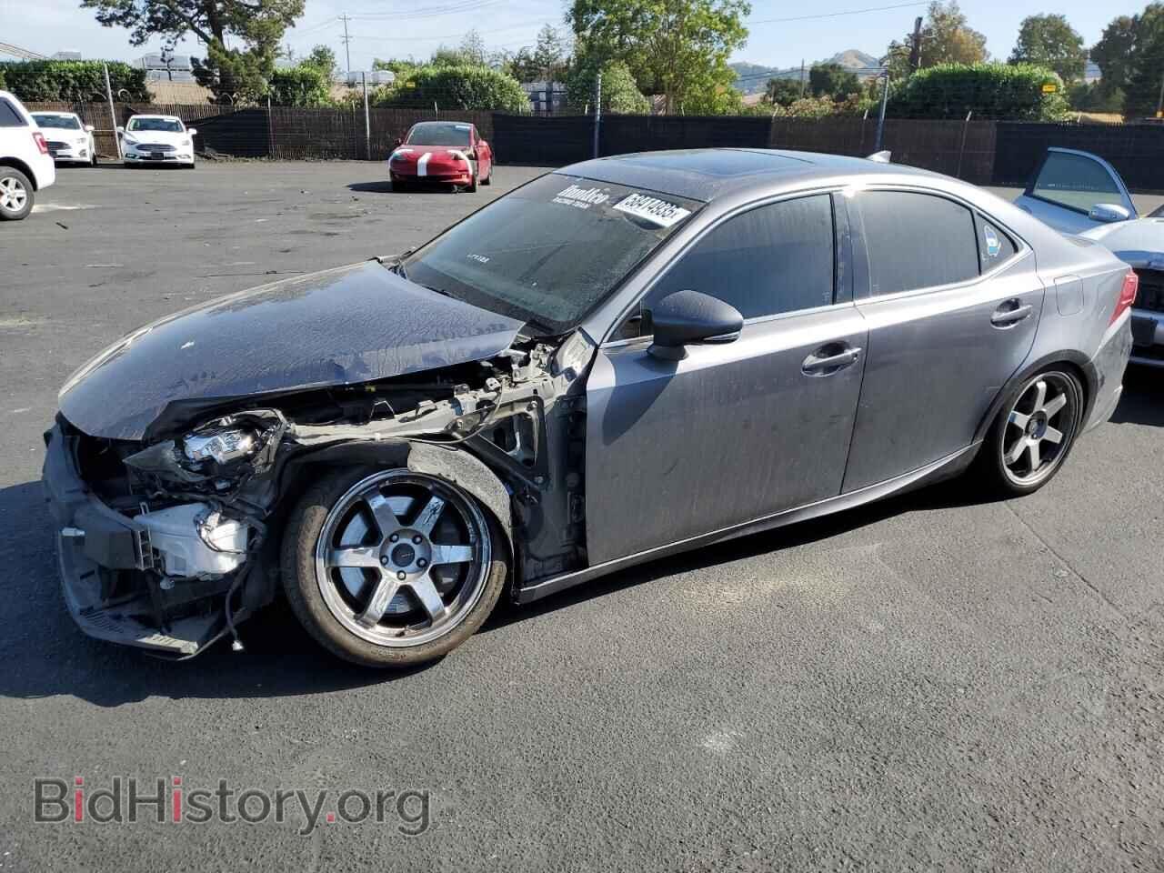 Photo JTHBE1D23G5024381 - LEXUS IS 2016