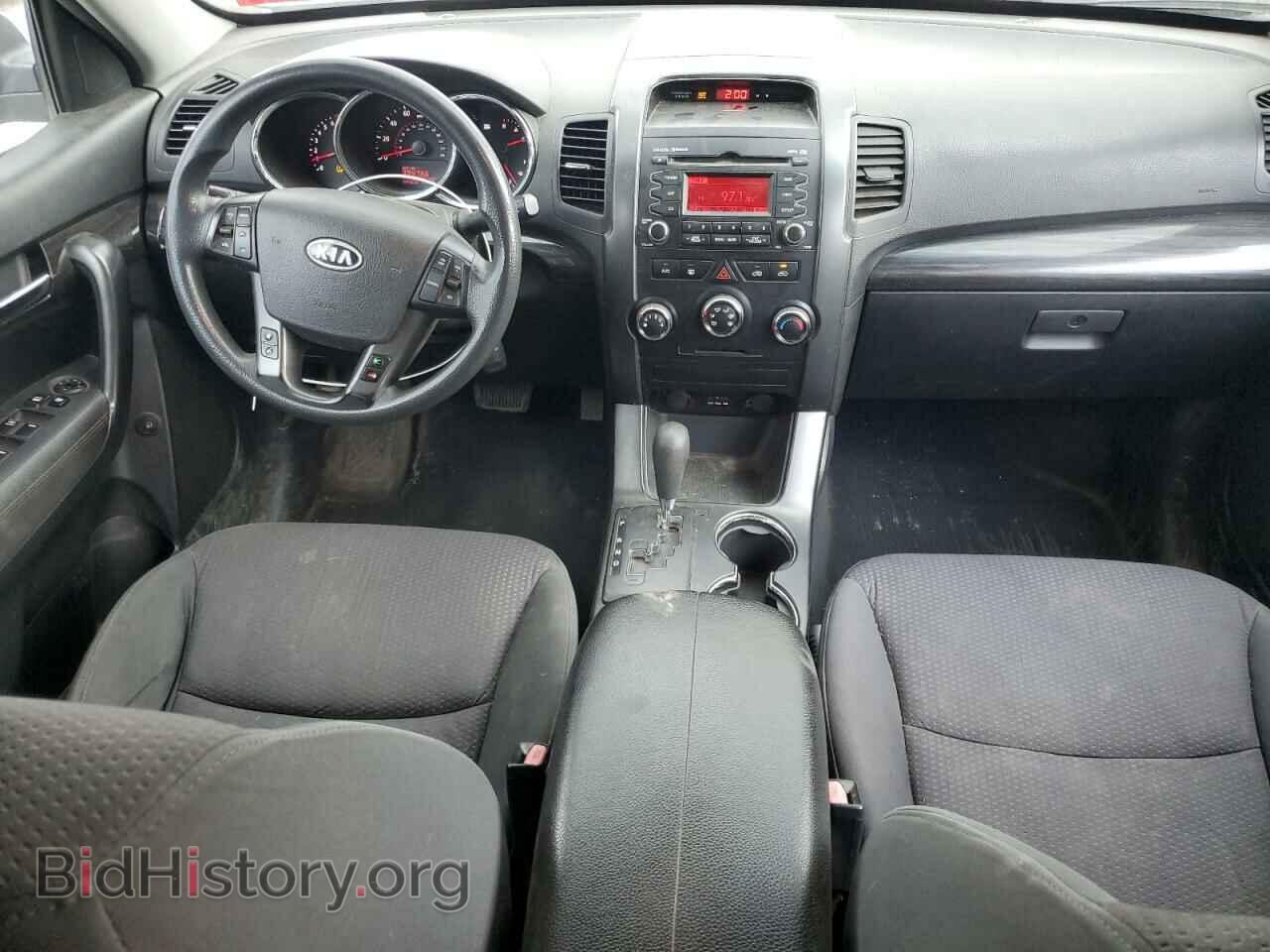 2011 KIA SORENTO - VIN: 5XYKTCA12BG173962 - Фото 8