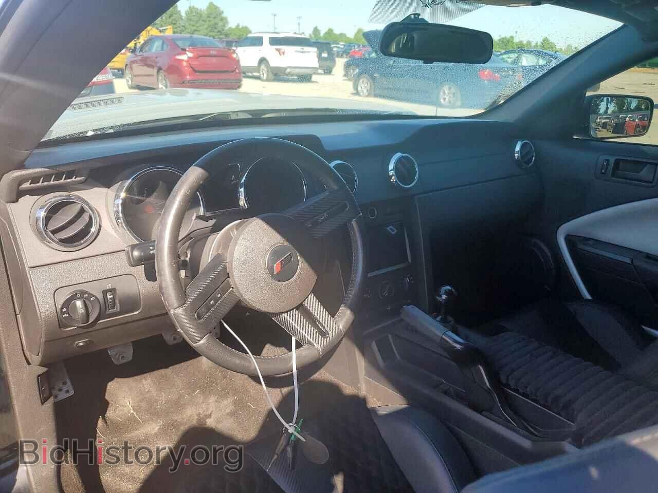 2007 FORD MUSTANG - VIN: 1ZVFT82H775217932 - Фото 8